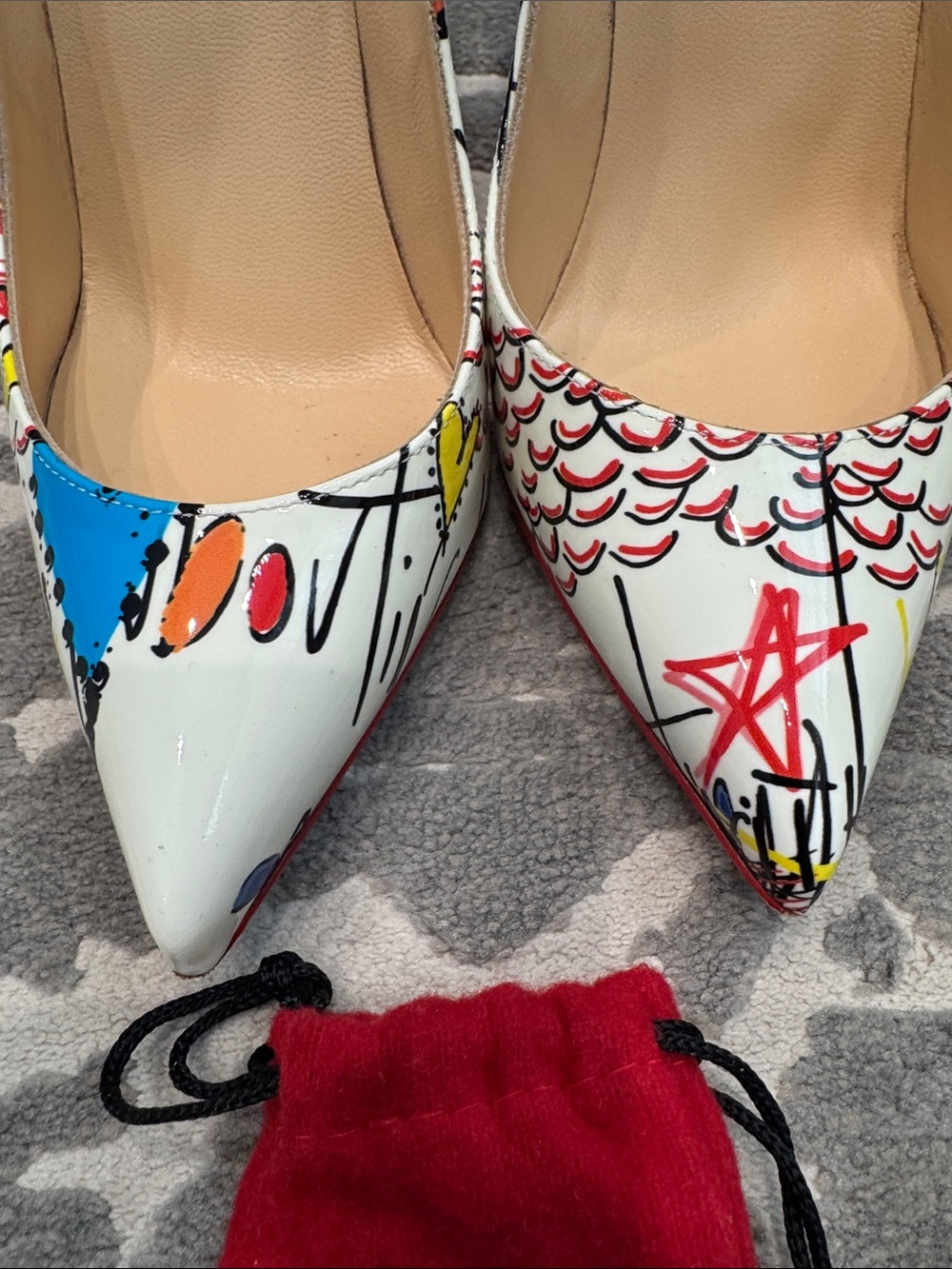 Christian Louboutin White Multicolor Graffiti Pigalle Pumps size 38 - Picture 5 of 8